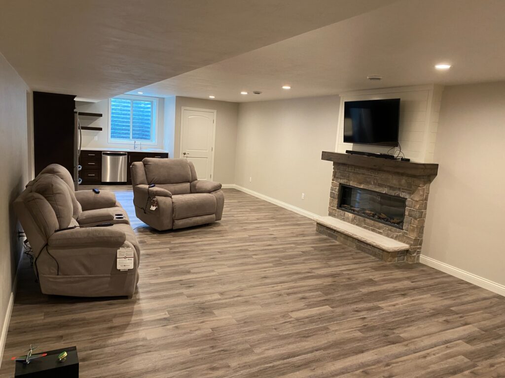 appleton-basement-with-neutral-stone-fireplace