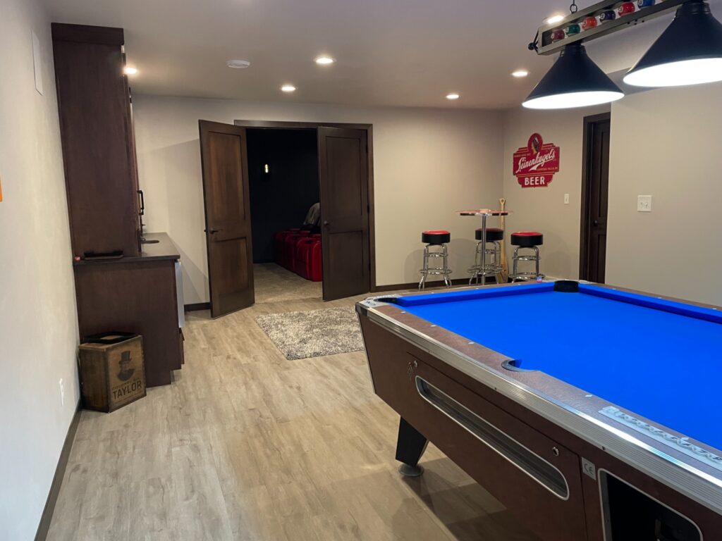 blue-pool-table-in-greenville-basement-bar